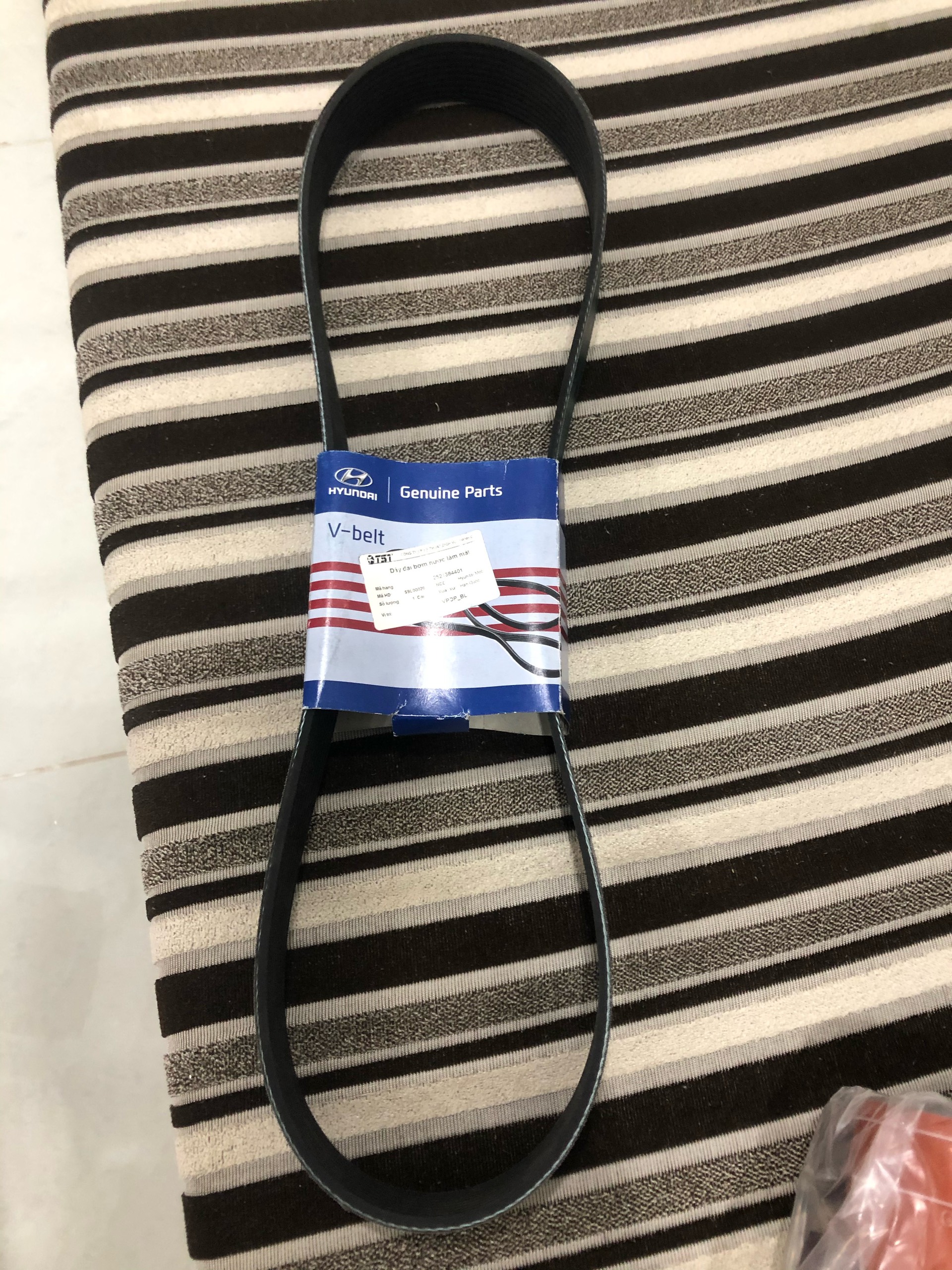  Dây đai bơm nước làm mát xe HD250, HD260, HD270, HD700, HD1000, HD310, HD320, HD370, HD380